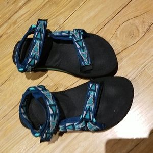 Teva double velcro strap sandals EUC sz7